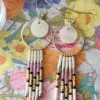 Boucles d’Oreilles Bohèmes Blanches Avec Nacre Et Miyuki