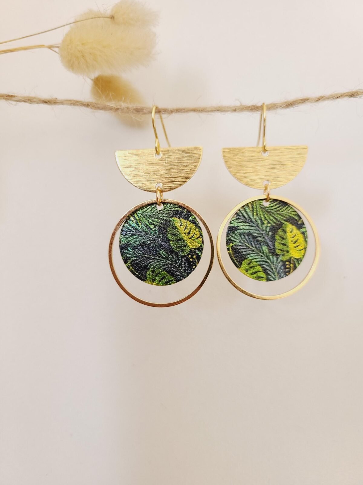 Boucles D’Oreilles Japonaises Dorées Avec Cercle Et Demi-Cercle En Laiton