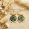 il_fullxfull.7549686204_cseu Boucles d'Oreilles Dorées "Jungle" — Demi-Lune & Motif Tropical