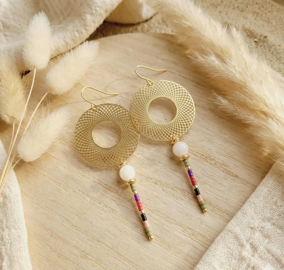 Boucles d'Oreilles Dorées "Filet Bohème" — Disques Ajourés & Miyuki