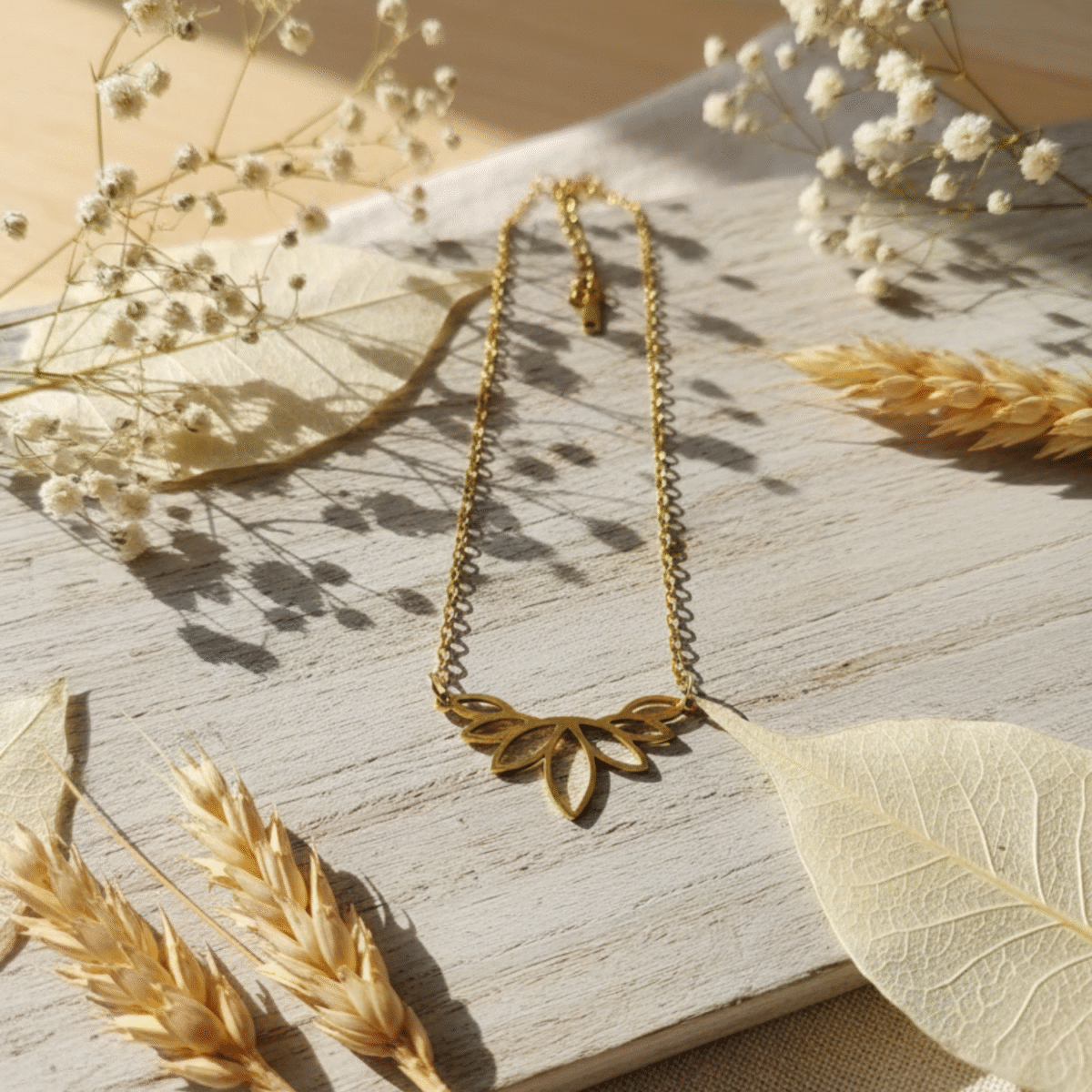 Collier fleur de lotus acier inoxydable – Bijou minimaliste doré ou argenté