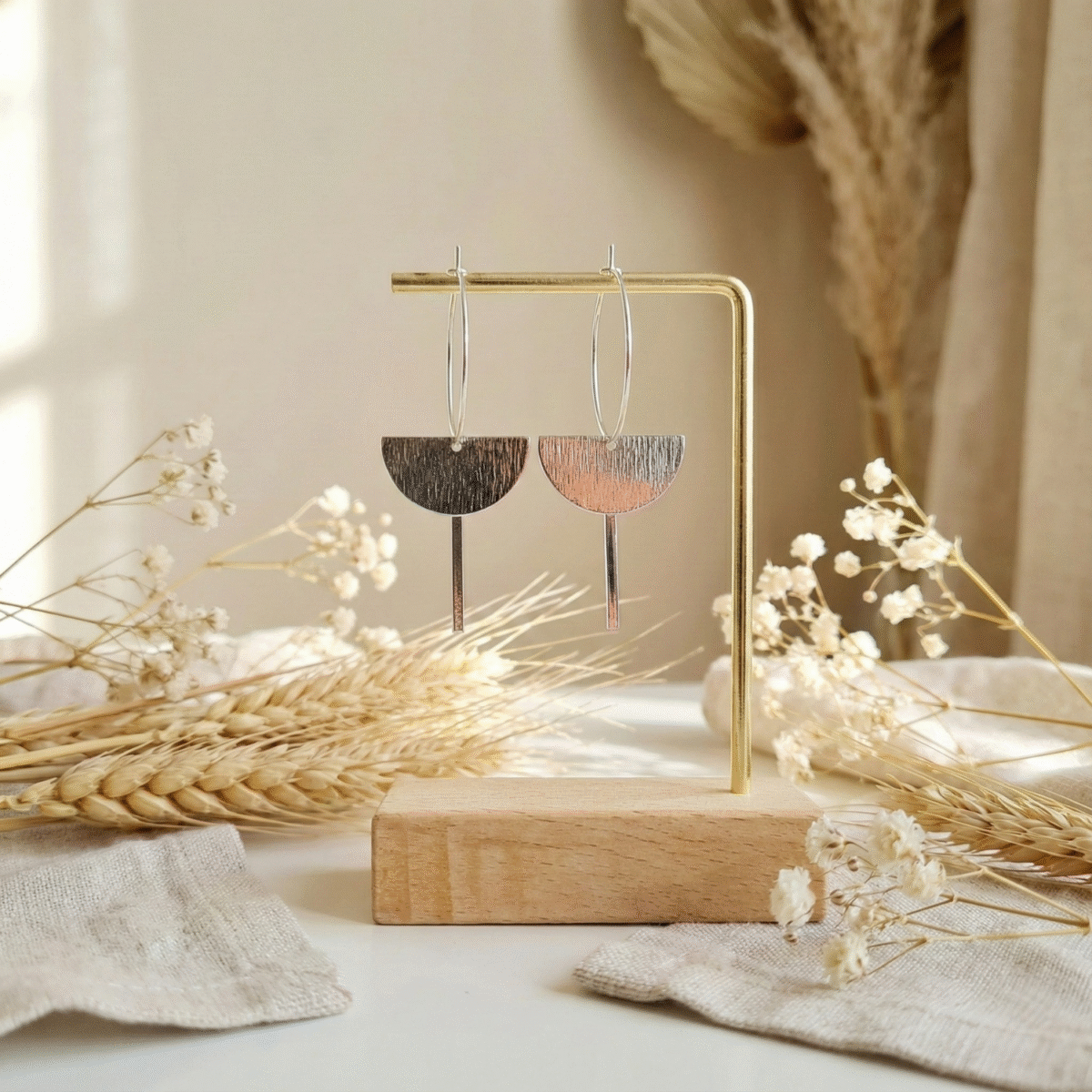 Créoles géométriques argentées en acier inoxydable – Demi-lune et Barre