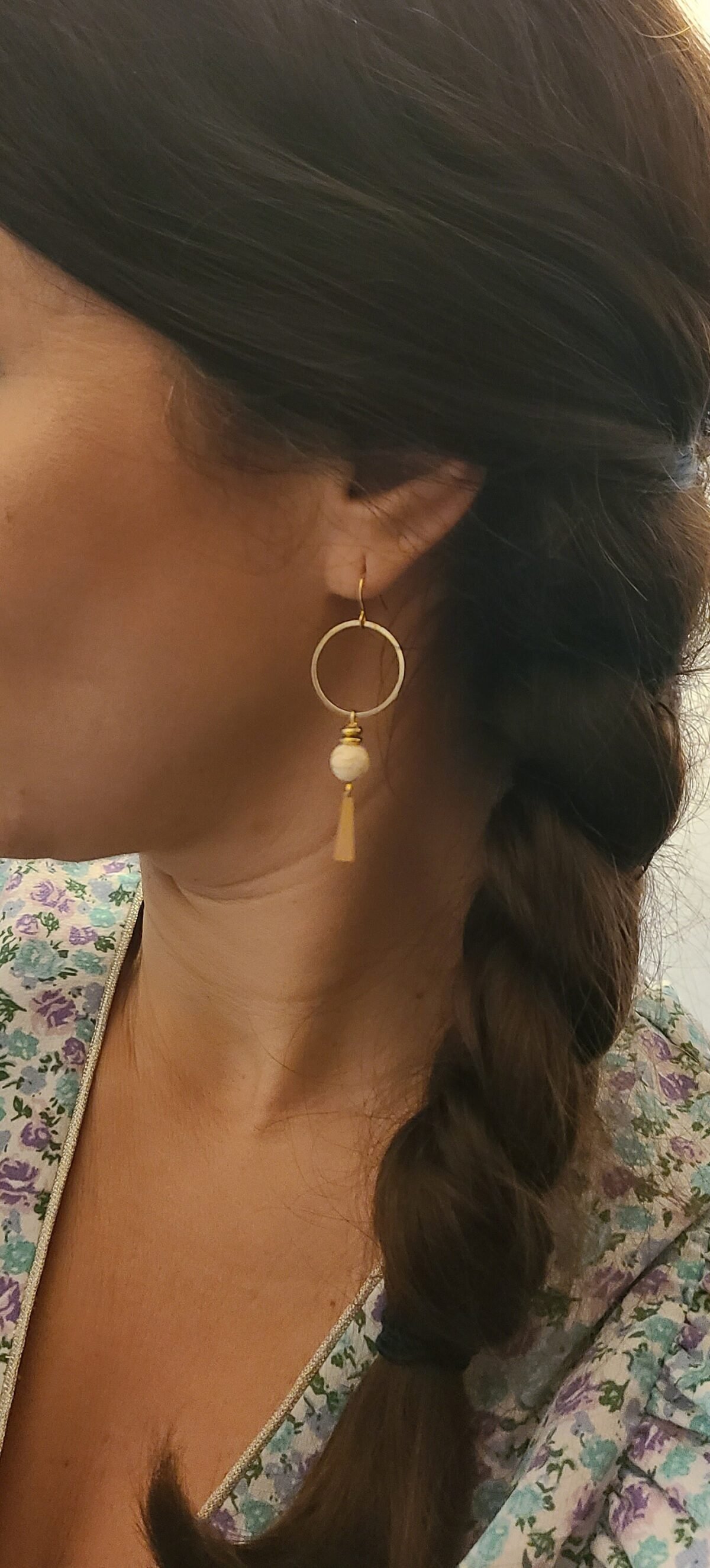 Boucles d'Oreilles Dorées "Verticale" — Cercle Ajouré & Bâtonnet - photo 2