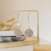 Boucles d'Oreilles Argentées "Fleur de Vie" — Disque Ajouré & Nacre - photo 3