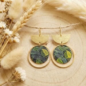 Boucles d'Oreilles Dorées "Canopée" — Demi-Cercle & Monstera Vert