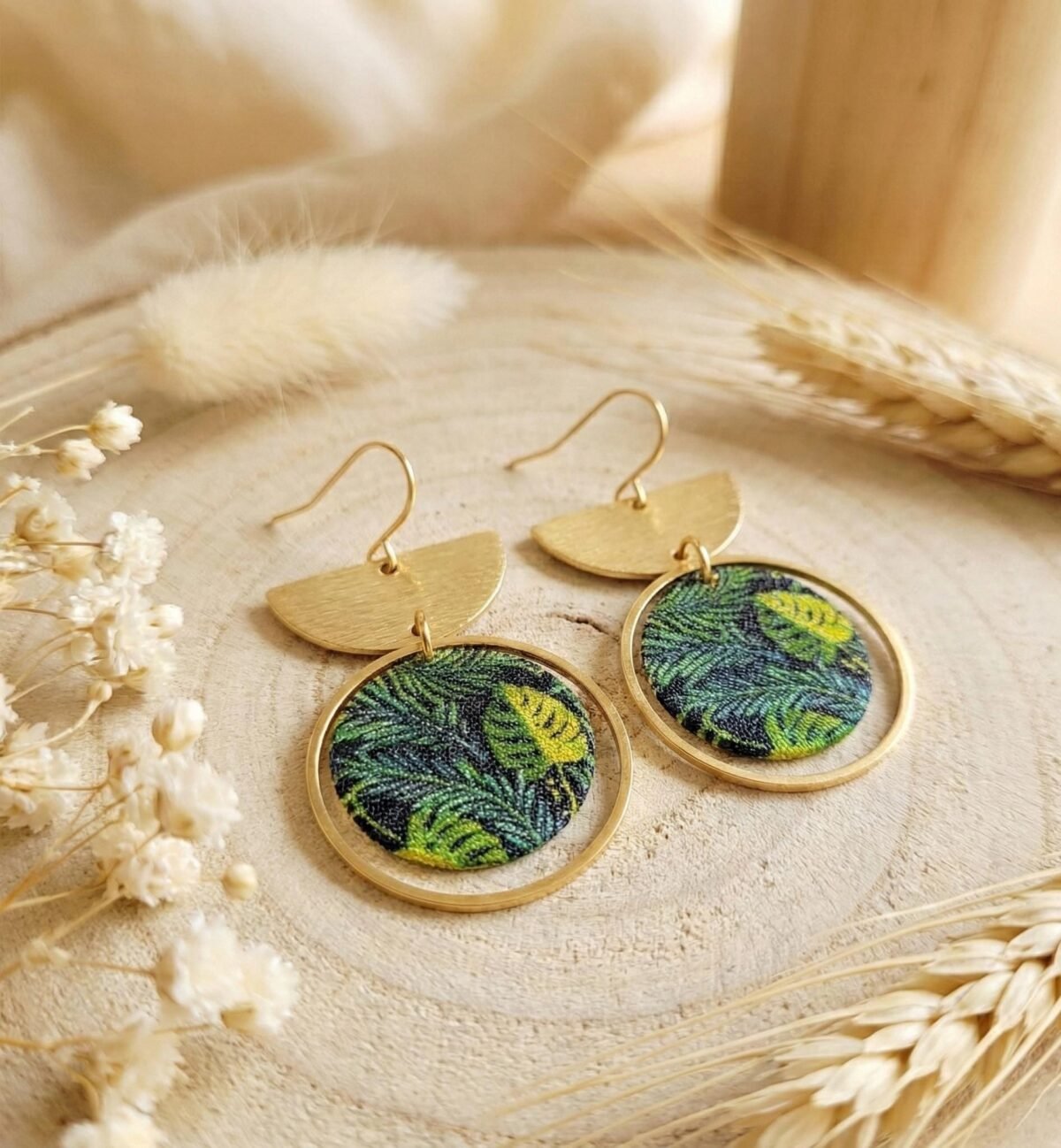 Boucles d'Oreilles Dorées "Canopée" — Demi-Cercle & Monstera Vert - photo 3