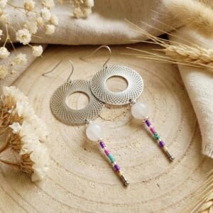 Boucles d'Oreilles Tissées "Cascade" — Cercle Ajouré & Quartz Blanc