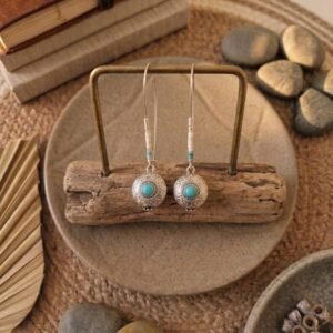 Boucles d'Oreilles Argentées "Talisman" — Long Crochet & Médaillon Turquoise