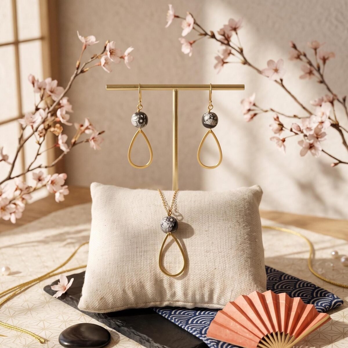 Parure Dorée "Encre de Chine" — Collier & Boucles Perle Japonaise - photo 2