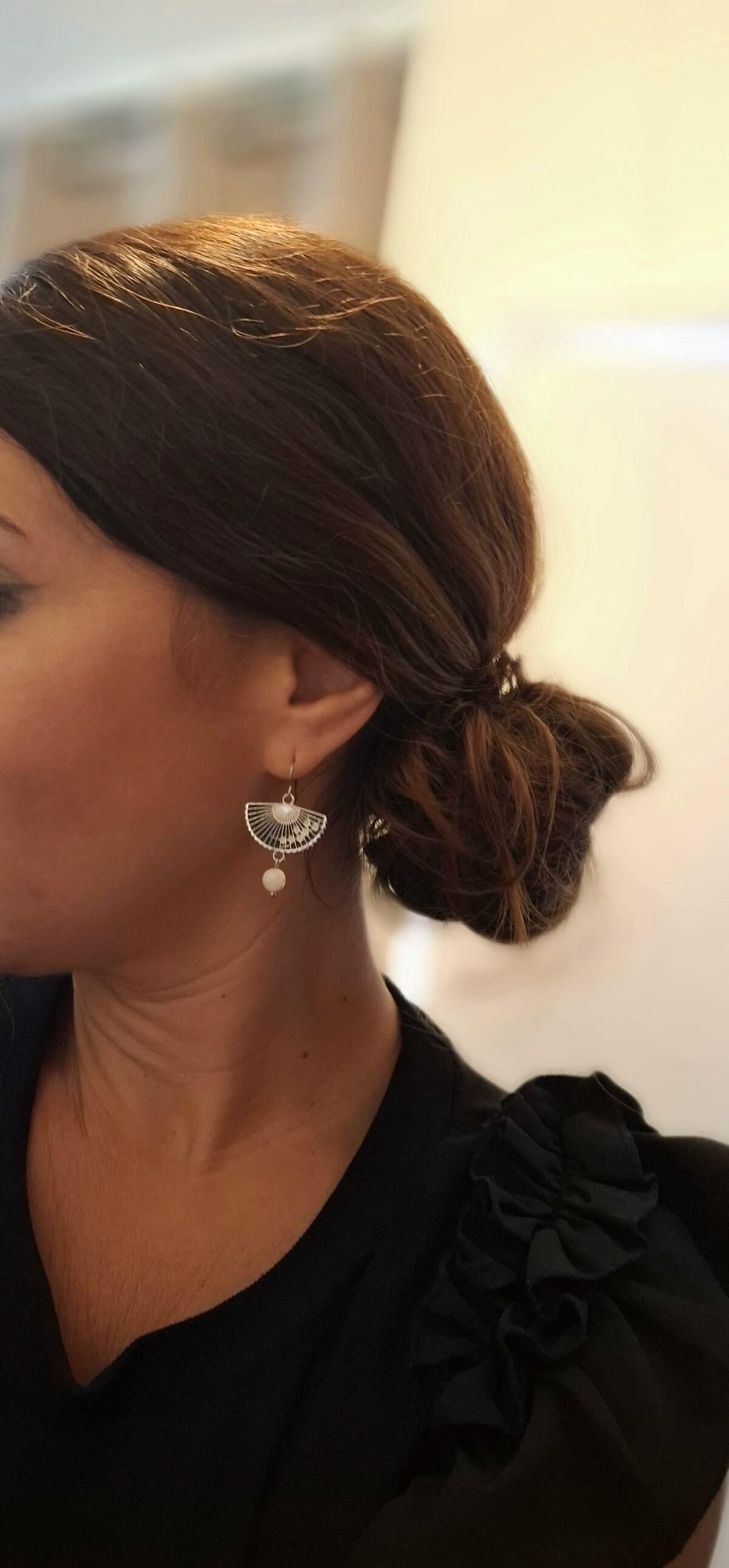 Boucles d'Oreilles Argentées "Nuit Blanche" — Éventail Émail Noir & Coquillage - photo 3