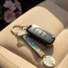 Porte-clés annonce grossesse – tissu Liberty et médaille gravée